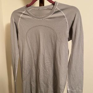 Lululemon swiftly tech